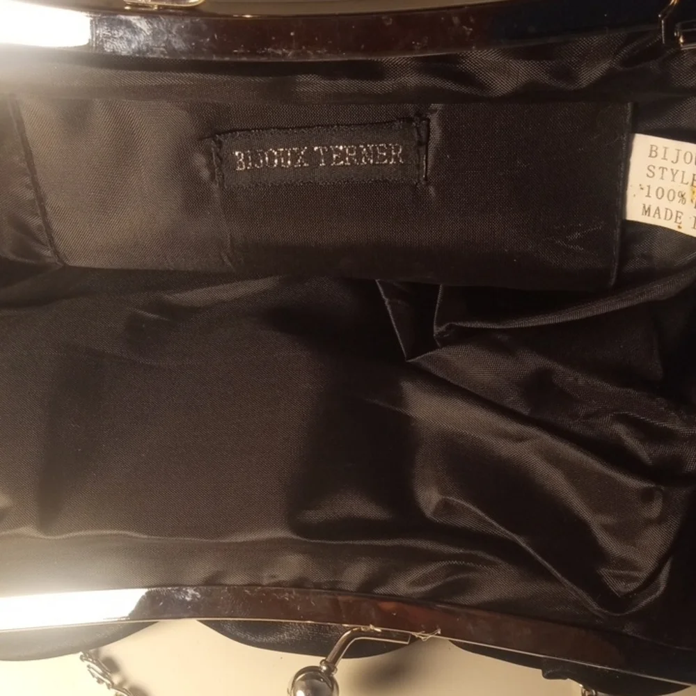 NWOT Elegant Black Satin Rose Clutch Purse With Detachable Shoulder Strap - Picture 6 of 8